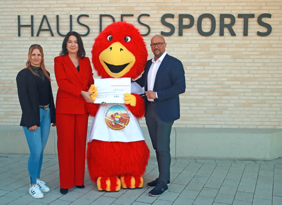 Kita-Olympiade: Gesundheitsministerin Müller übergibt 25.000 Euro